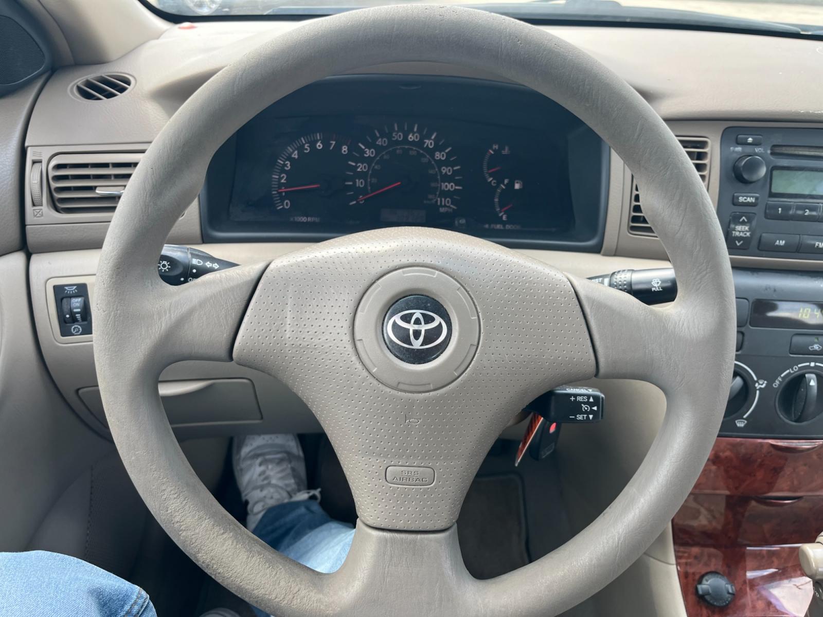 2005 GOLD /TAN Toyota Corolla CE (1NXBR32E75Z) with an 1.8L L4 DOHC 16V engine, Automatic transmission, located at 14700 Tomball Parkway 249, Houston, TX, 77086, (281) 444-2200, 29.928619, -95.504074 - Photo #15